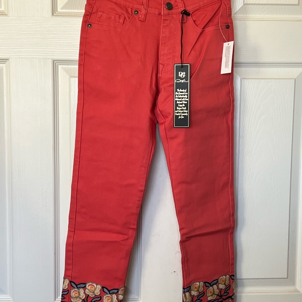 ANY 3/$24 NWTS DIANE GILMAN 2 JEANS. $4.99 shipping Trctta in color